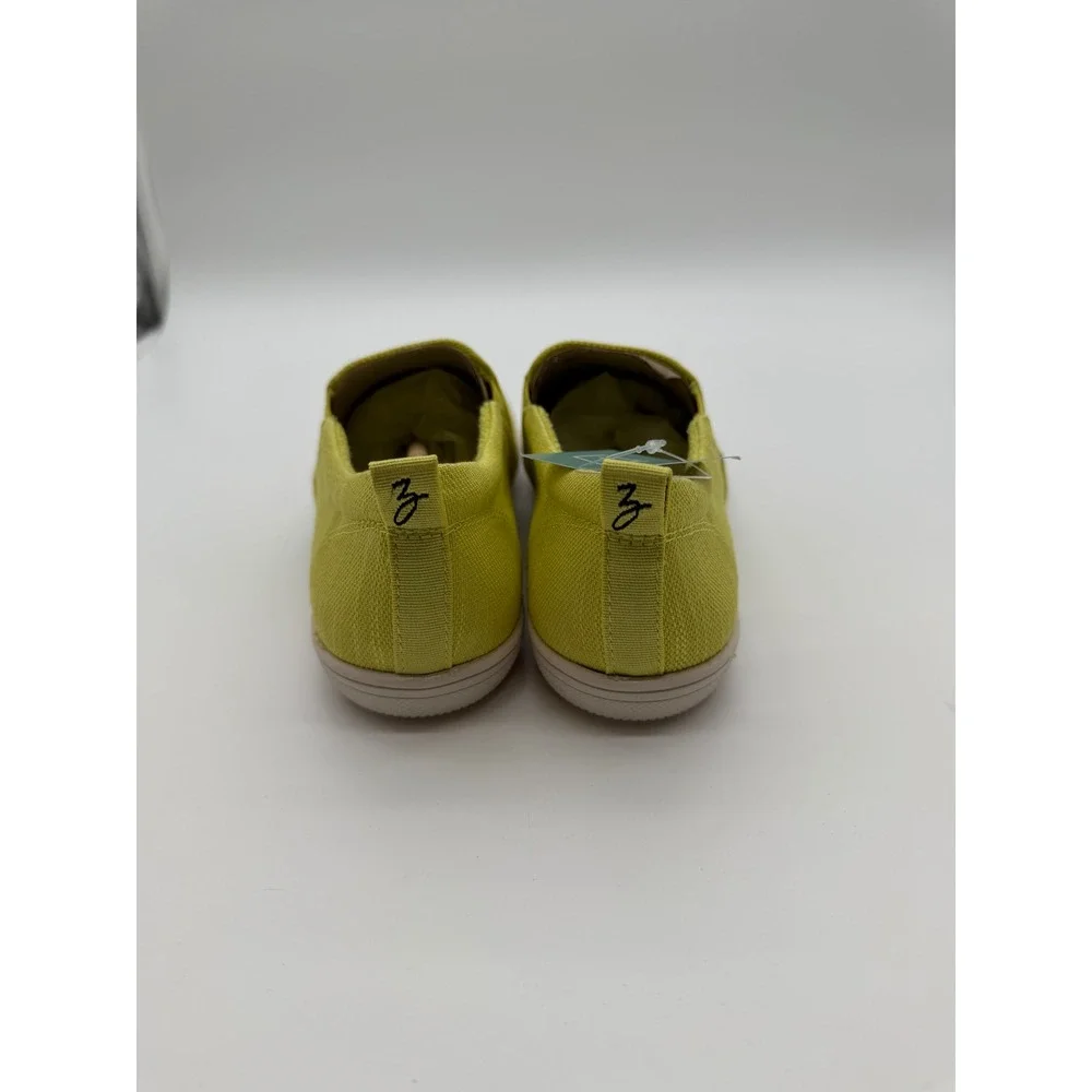 Zodiac Paige Citron FB Yellow Slip On Sneakers Womens 5M  NEW